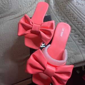Cape Robbin Style JuJu. Slipper With Bow Sandal’s (flats) with big bow